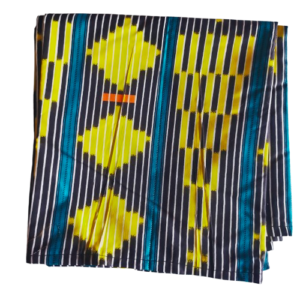Veelzijdige Afrikaanse doek van 110x175cm, te gebruiken als strandlaken, wikkelrok of decoratieve stof.